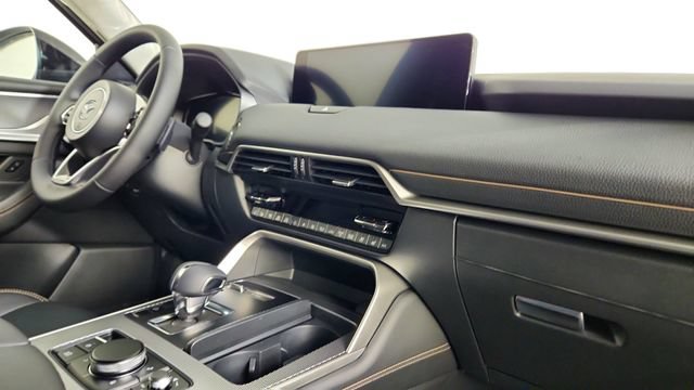 New 2026 MAZDA CX-90 Plug-In Hybrid w/Premium Sport AWD/4WD image 37