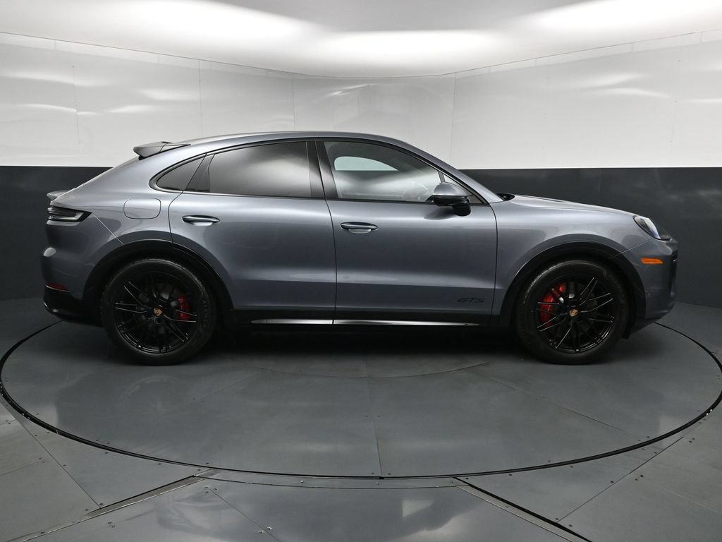 New 2026 Porsche Cayenne GTS AWD/4WD image 11