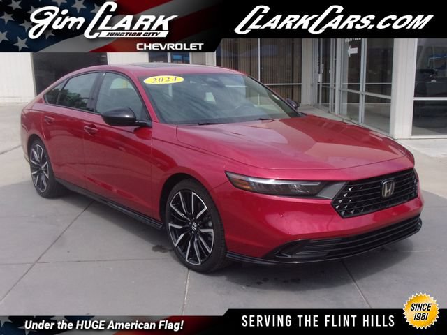 Used 2024 Honda Accord Sport image 1