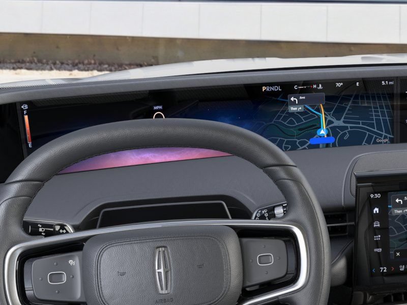 New 2026 Lincoln Nautilus Premier AWD/4WD image 33