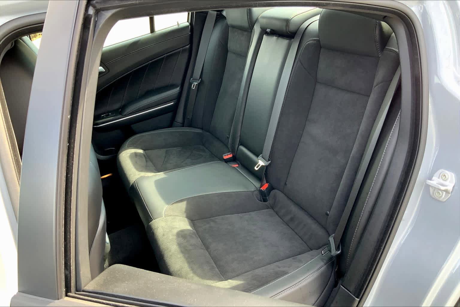 Used 2022 Dodge Charger Scat Pack w/ Plus Group RWD image 21