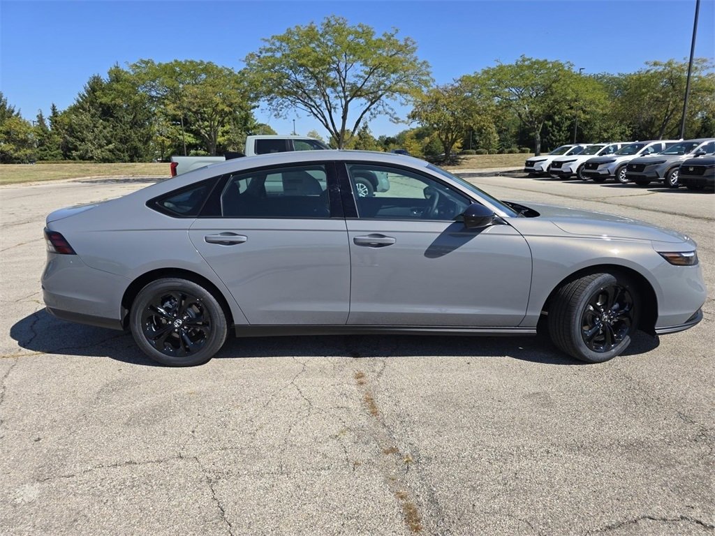 New 2025 Honda Accord SE image 18