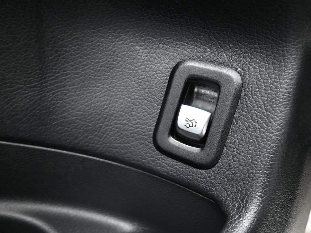 Used 2020 Mercedes-Benz GLC 43 AMG 4MATIC image 12