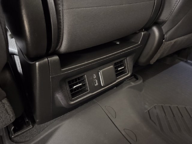 Used 2025 Chevrolet Silverado 1500 LT Trail Boss w/ Protection Package AWD/4WD image 21