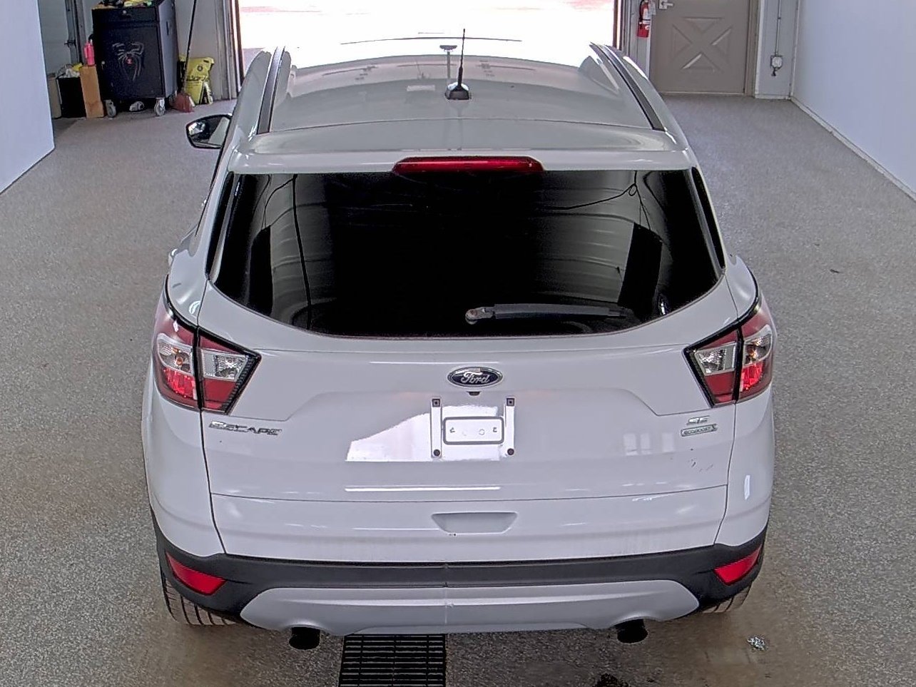 Used 2017 Ford Escape SE image 6