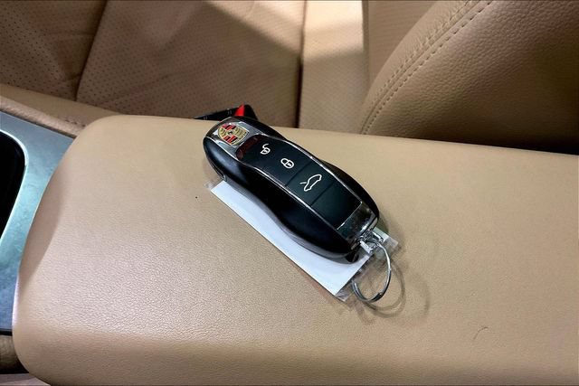 Used 2014 Porsche 911 Carrera RWD image 12