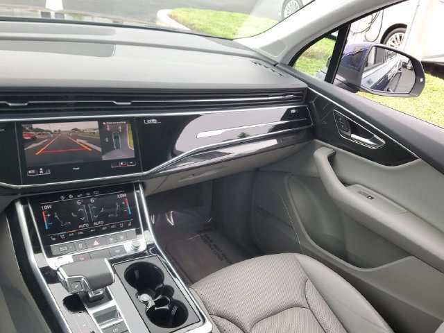 Used 2020 Audi Q7 3.0T Premium Plus w/ Premium Plus Package AWD/4WD image 20
