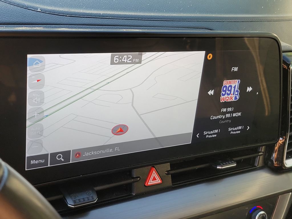 Used 2024 Kia Sportage EX image 28