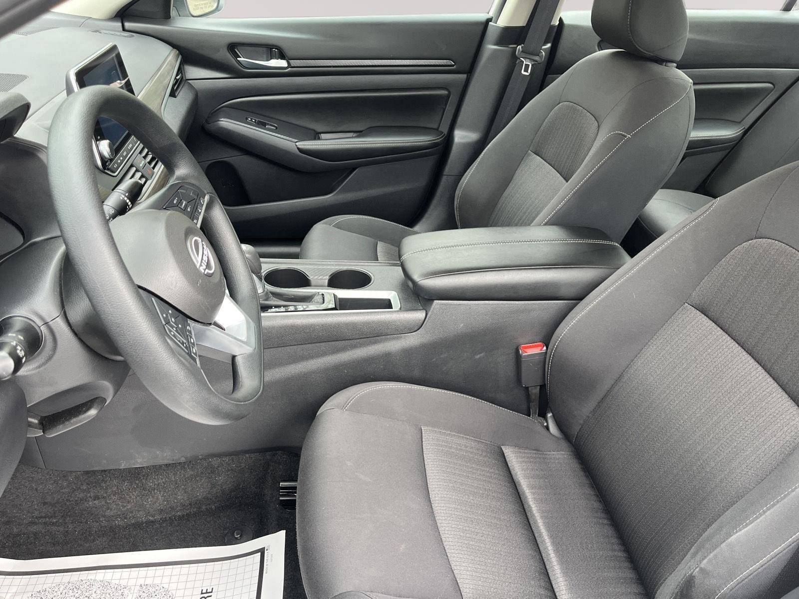 Certified 2025 Nissan Altima 2.5 SV image 21