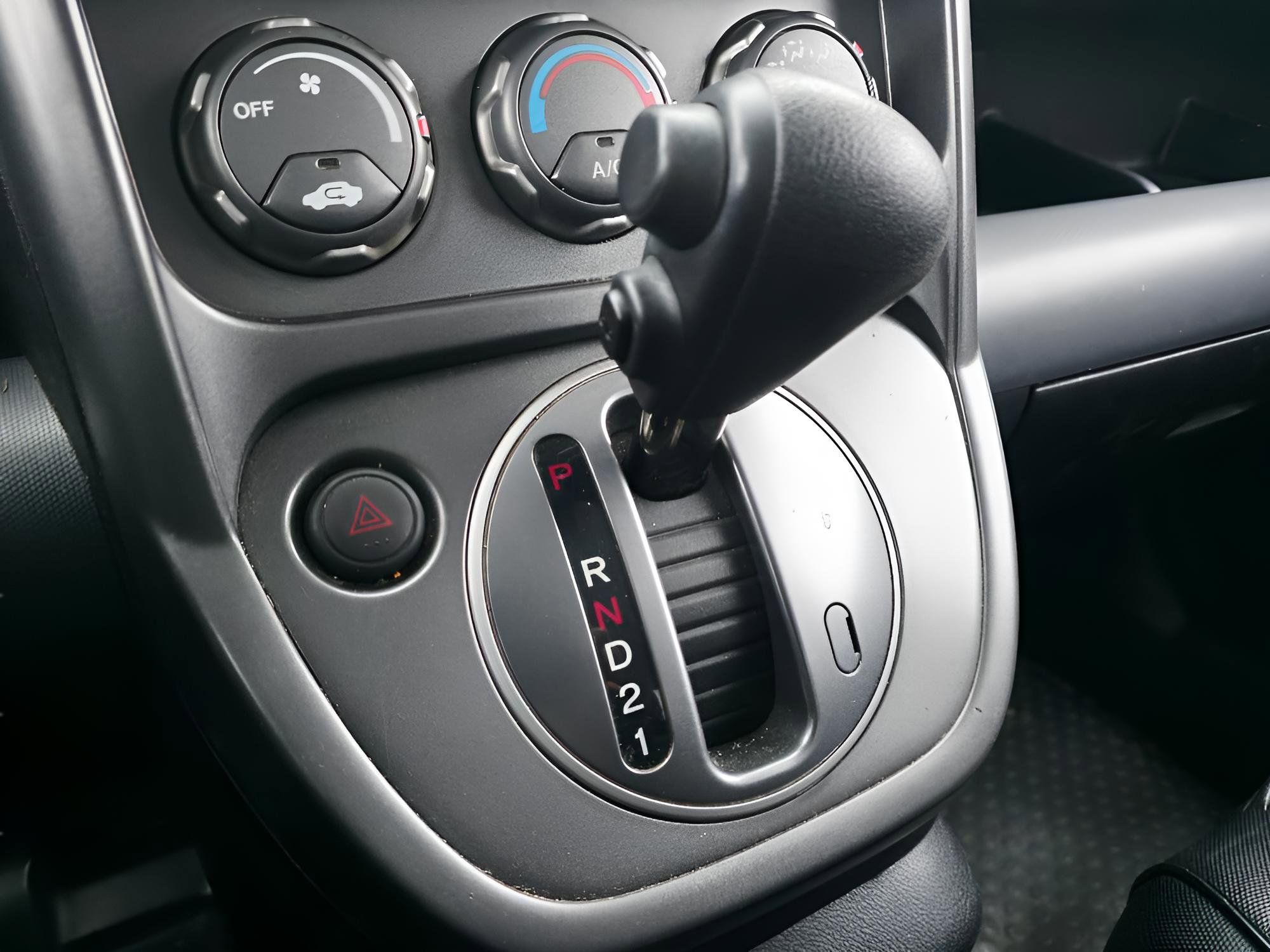 Used 2005 Honda Element EX image 28