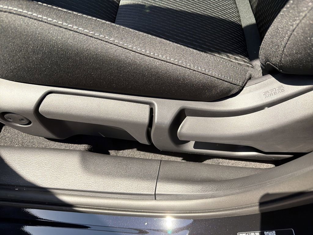 New 2026 Mitsubishi Outlander ES AWD/4WD image 16