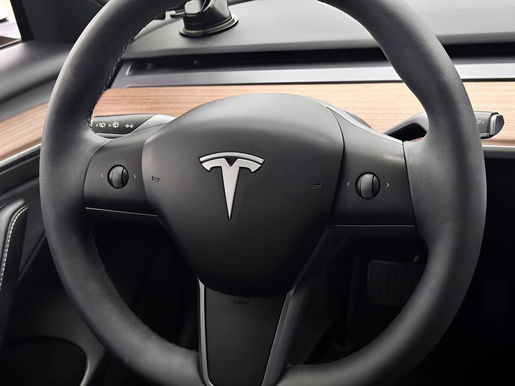 Used 2021 Tesla Model 3 Standard Range RWD image 13