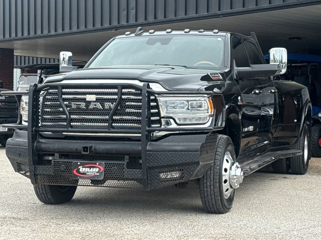 Used 2022 RAM 3500 Limited AWD/4WD image 3