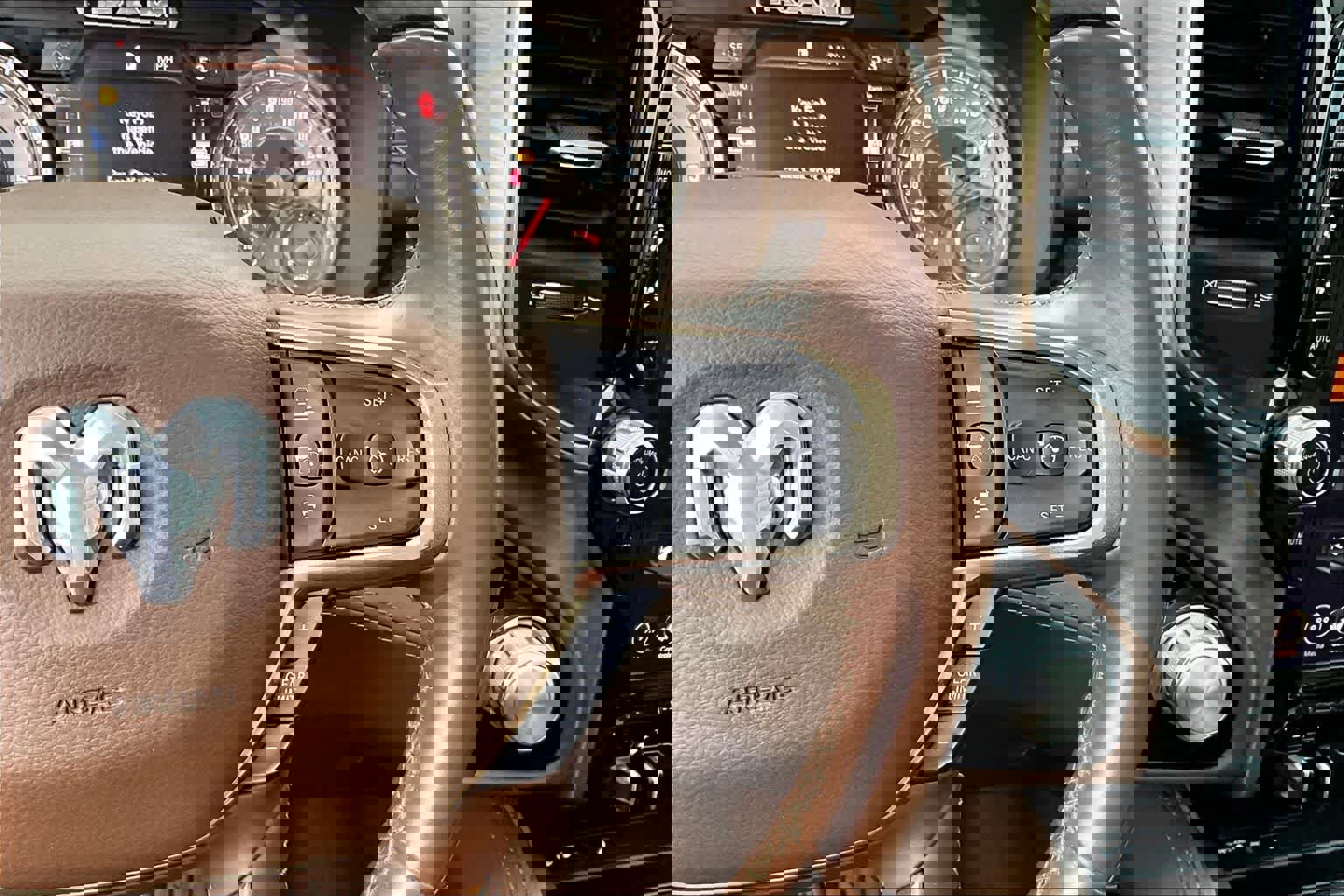 Used 2019 RAM 1500 Laramie Longhorn AWD/4WD image 26