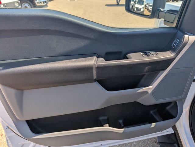 New 2026 Ford F250 XL w/ XL Chrome Package image 13