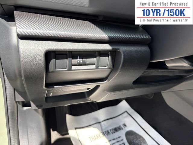 Used 2025 Subaru Crosstrek 2.5i Limited image 17