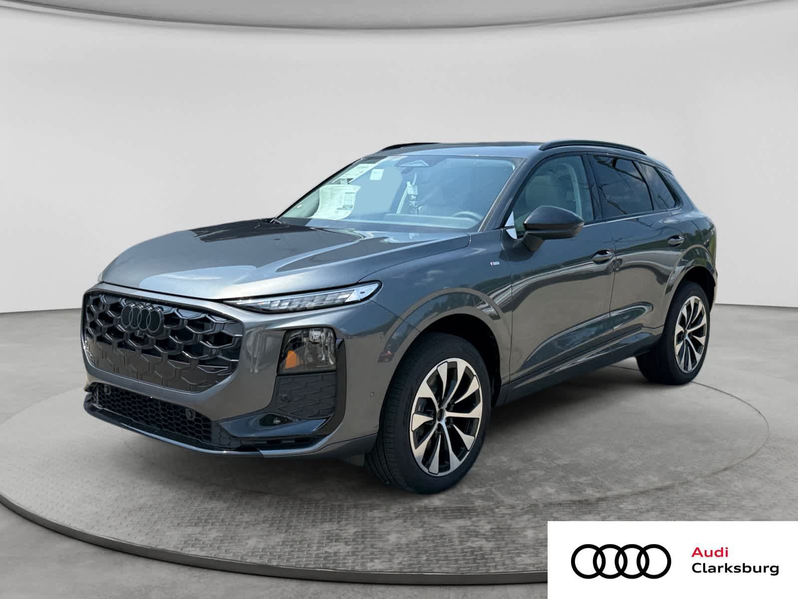 New 2026 Audi Q3 quattro 2.0T AWD/4WD image 1