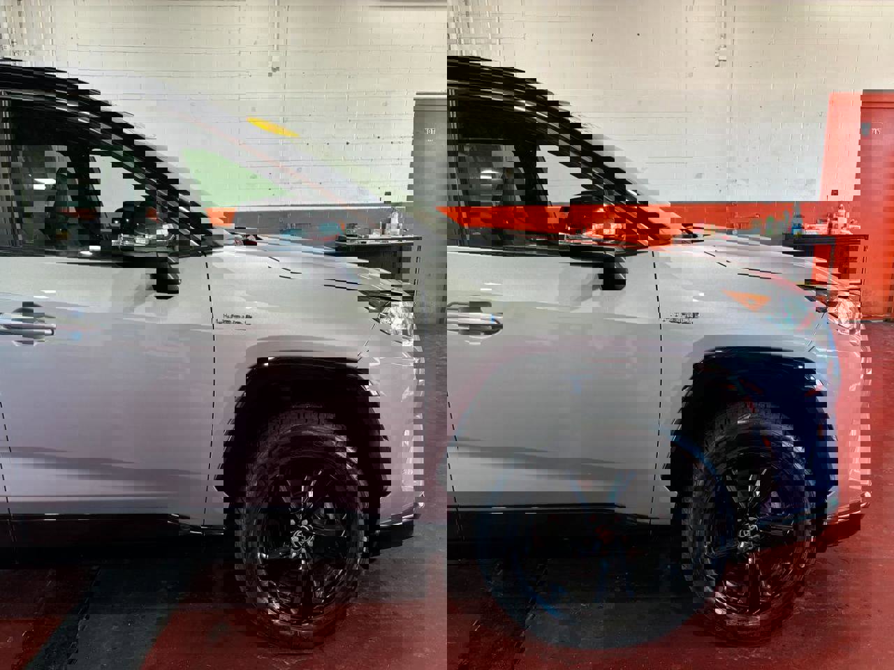 Used 2020 Toyota RAV4 XSE image 5