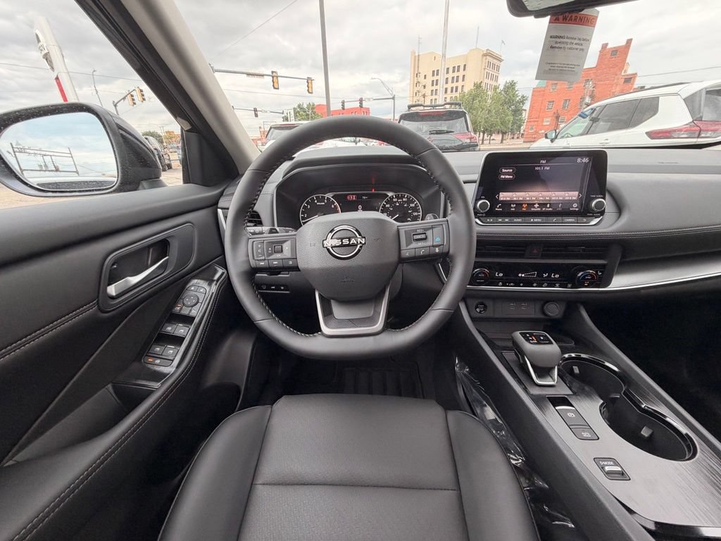 New 2026 Nissan Rogue Dark Armor FWD image 19