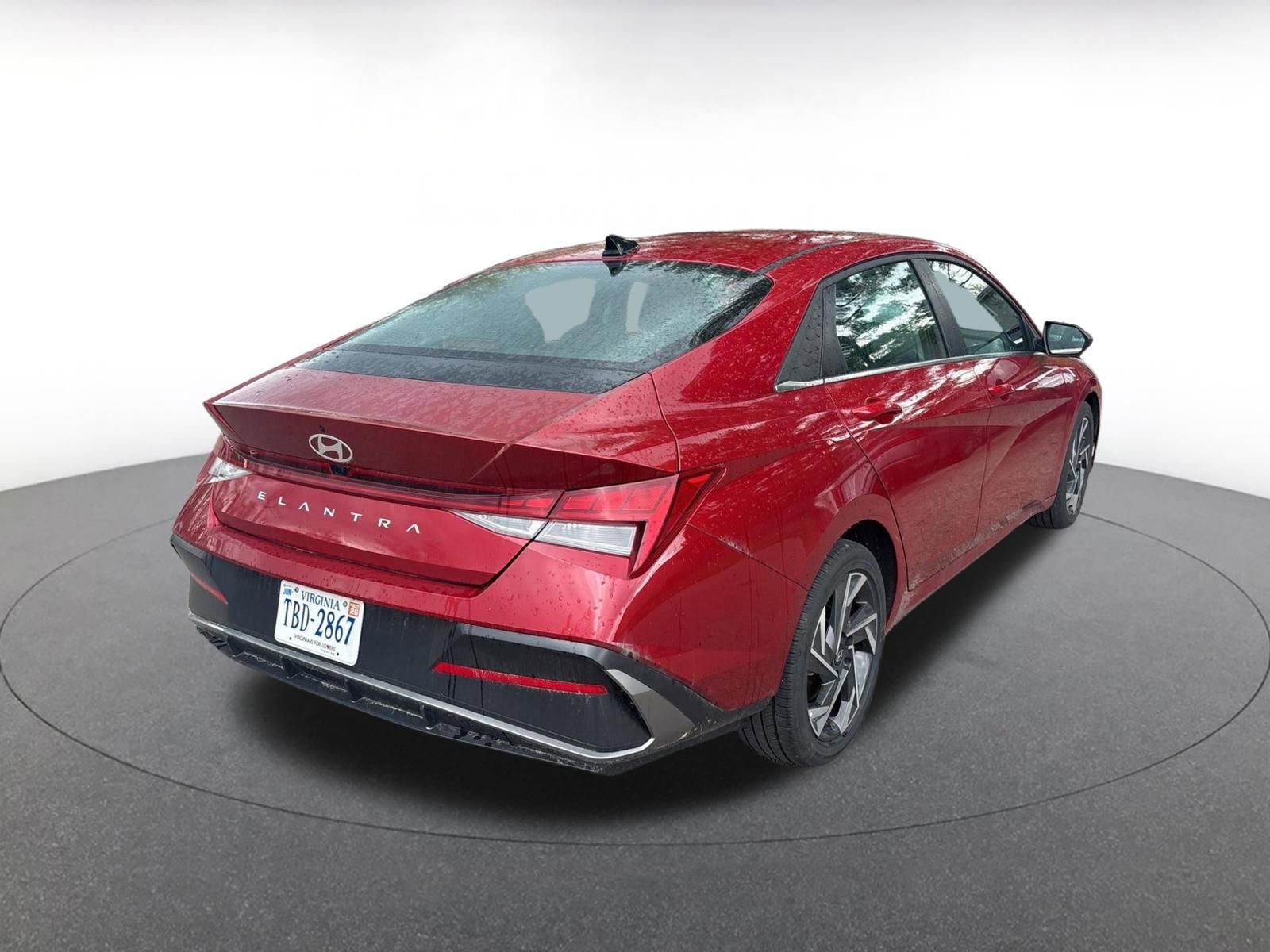 Used 2025 Hyundai Elantra SEL image 6