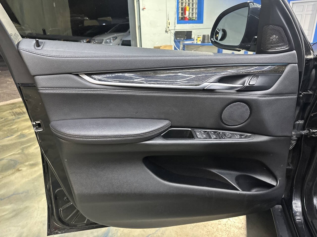 Used 2017 BMW X6 xDrive35i AWD/4WD image 17