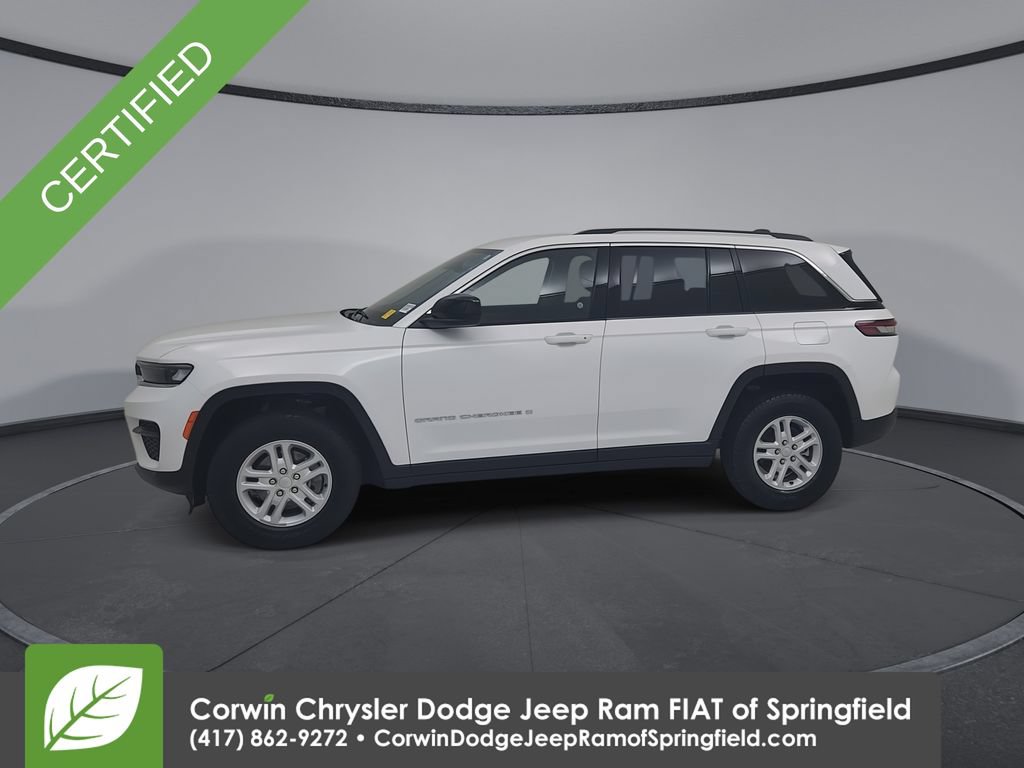 Used 2023 Jeep Grand Cherokee Laredo AWD/4WD image 8
