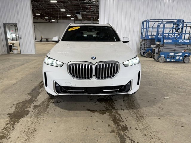 Used 2024 BMW X5 xDrive40i image 2