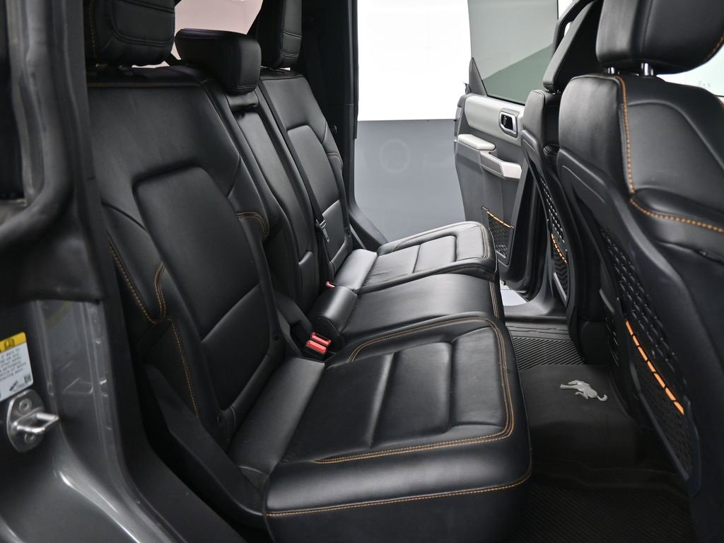 Used 2021 Ford Bronco Badlands image 18