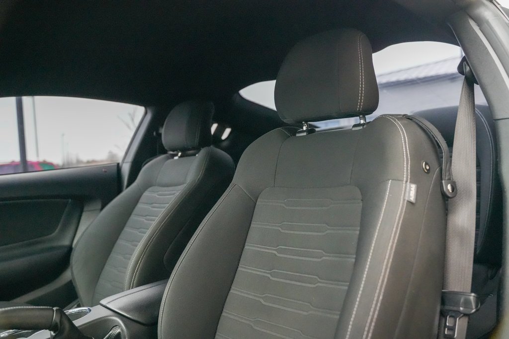 Used 2015 Ford Mustang GT w/ GT Performance Package image 30