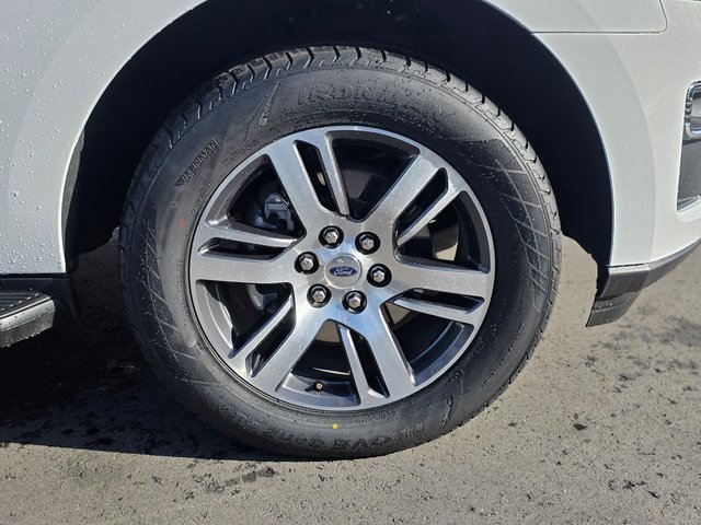 Used 2024 Ford Expedition Max Limited image 8