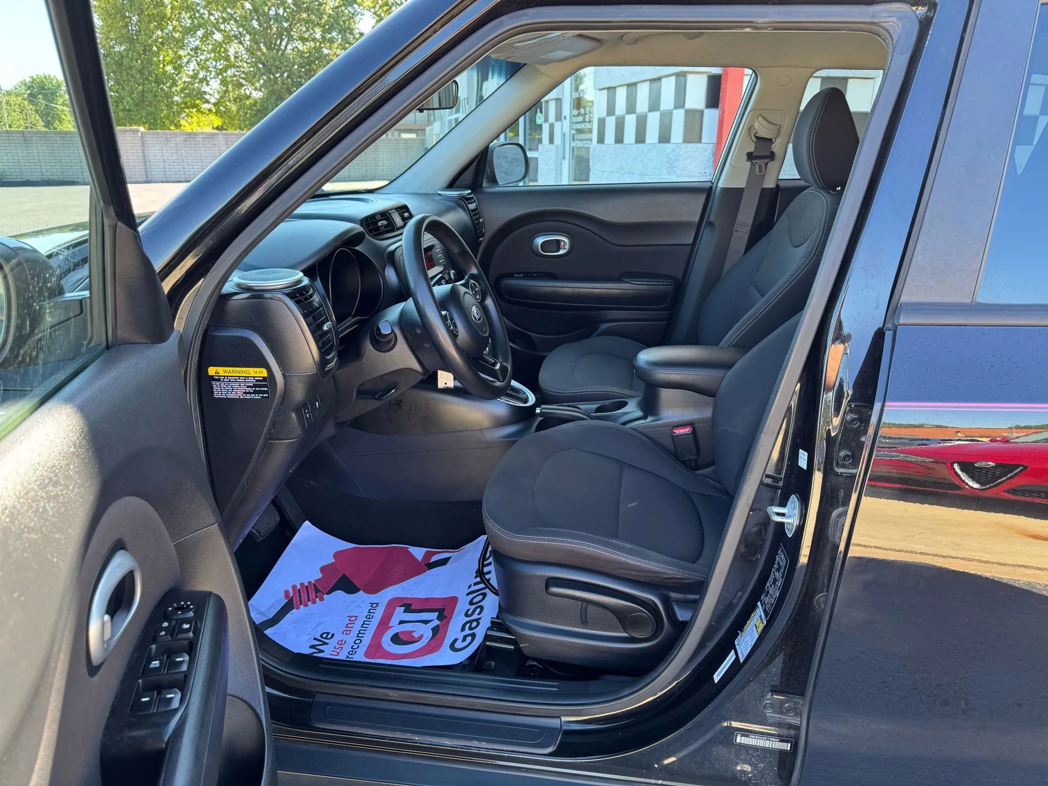 Used 2015 Kia Soul image 11