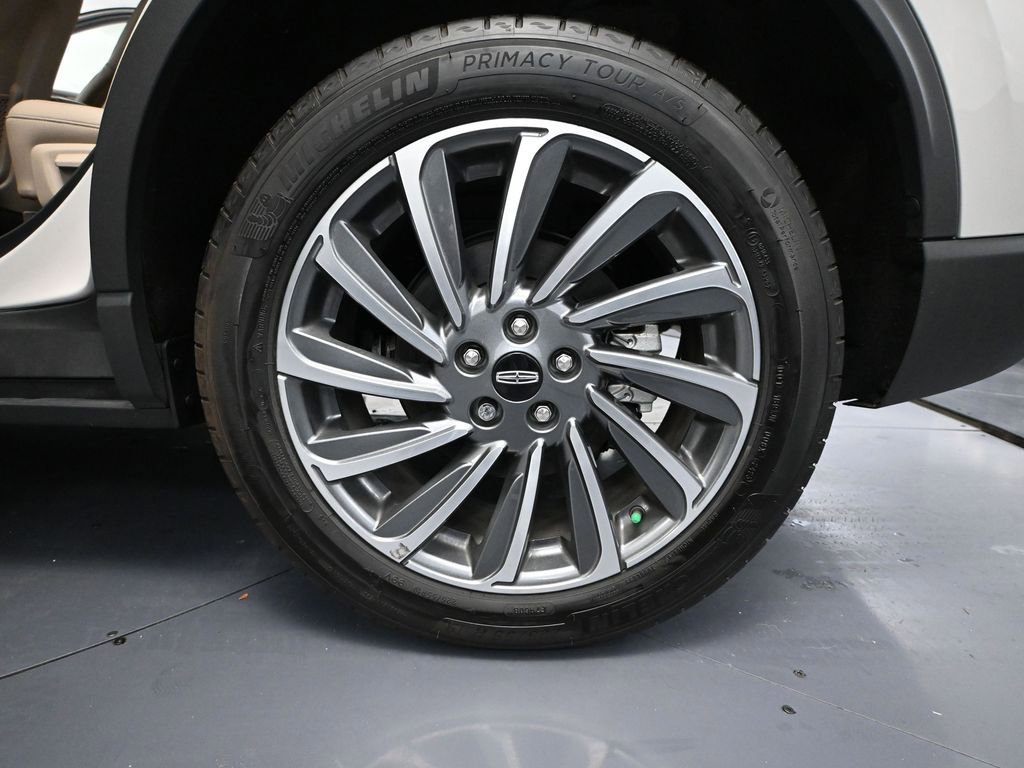 Used 2023 Lincoln Corsair Reserve image 13