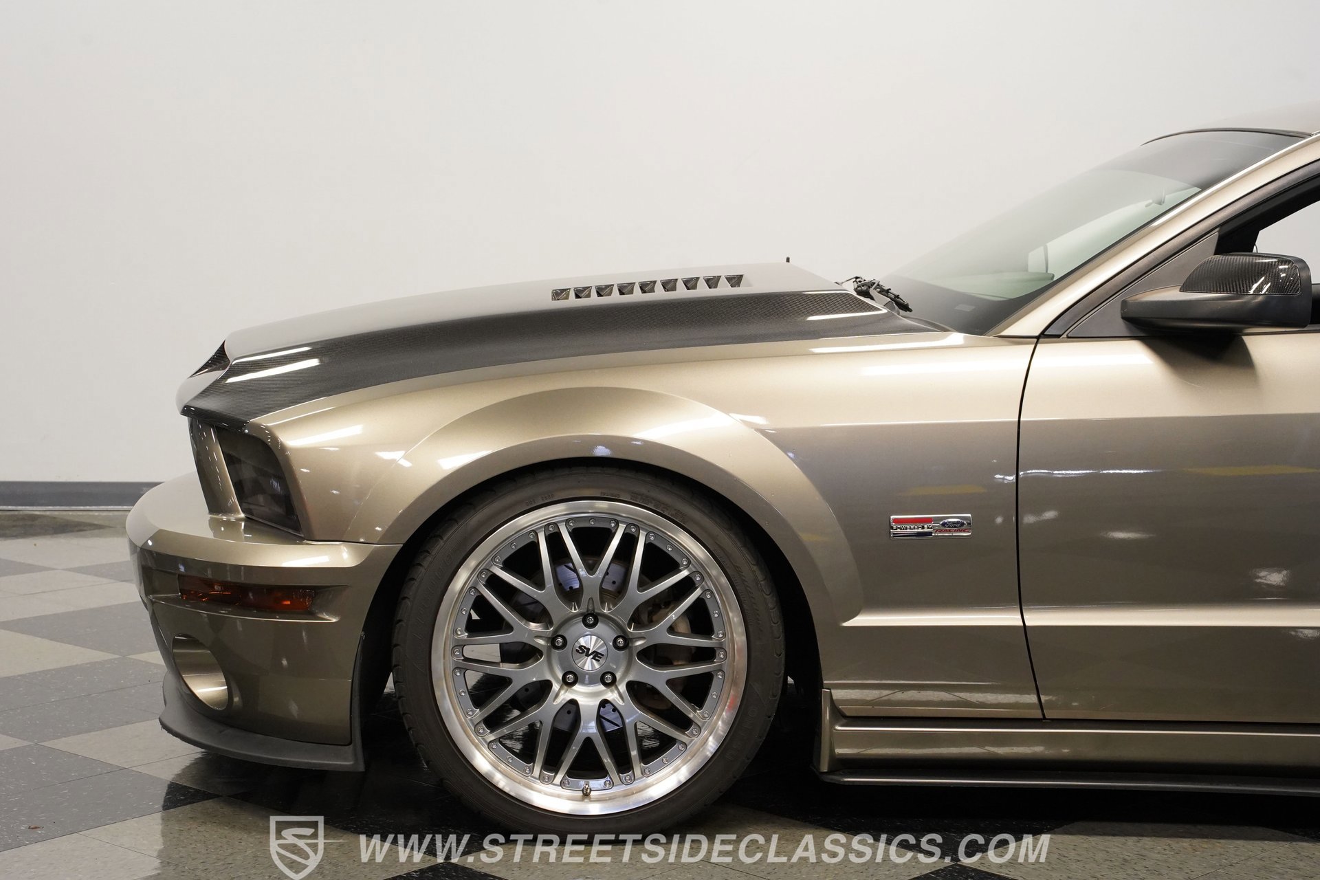 Used 2005 Ford Mustang GT RWD image 24