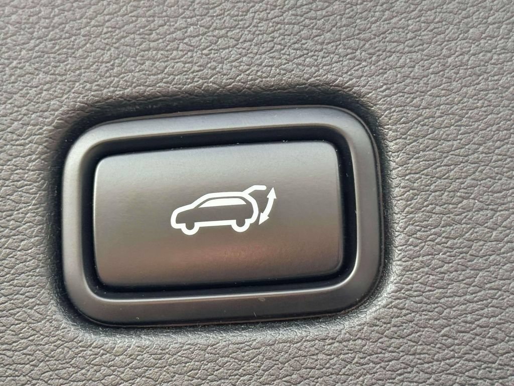Used 2023 Kia Sportage SX AWD/4WD image 11
