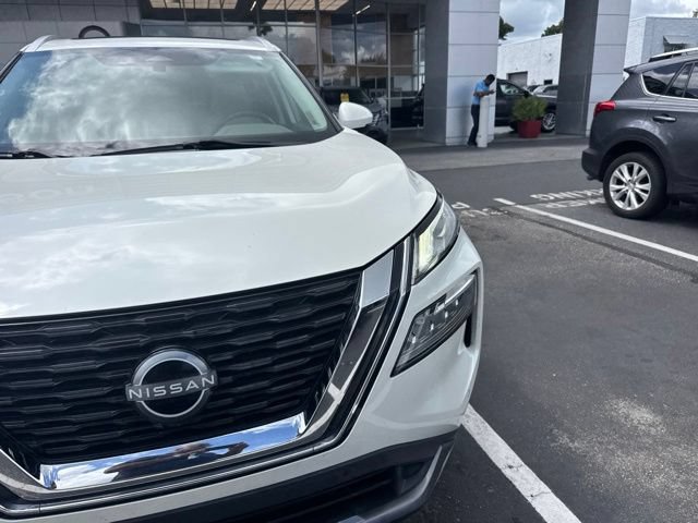 Used 2023 Nissan Rogue SL w/ SL Premium Package AWD/4WD image 8