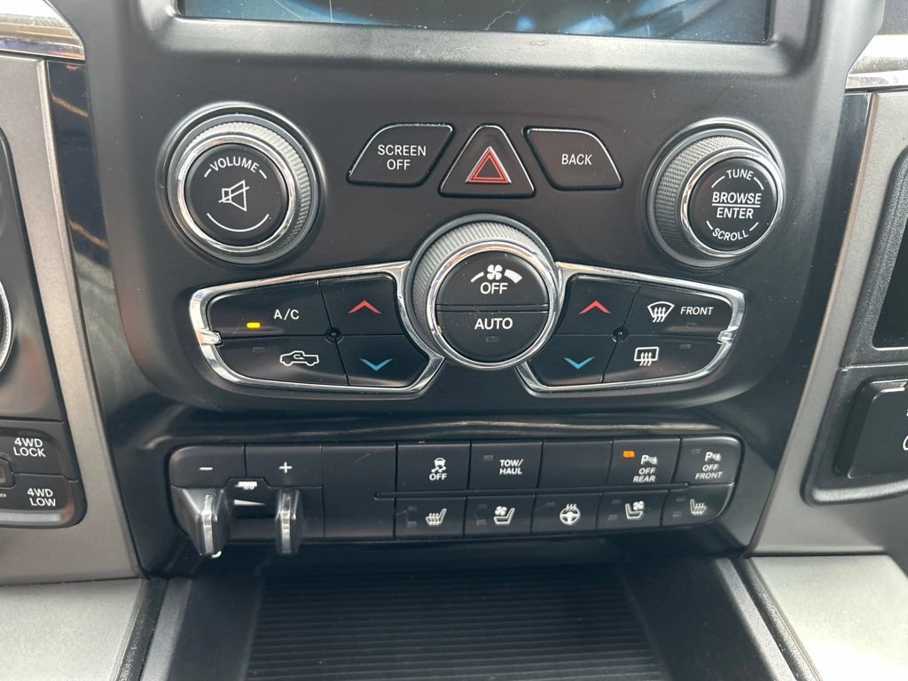 Used 2015 RAM 1500 Sport w/ Sport Premium Group AWD/4WD image 17
