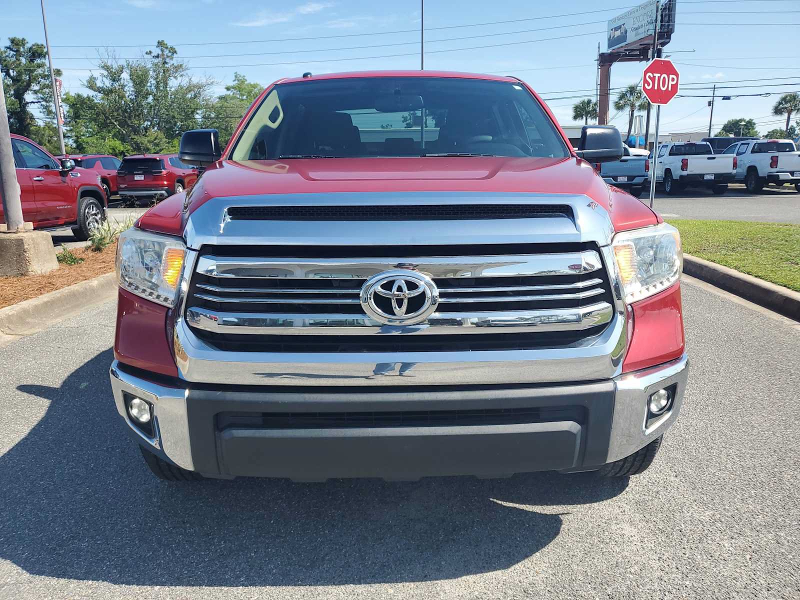 Used 2016 Toyota Tundra SR5 w/ SR5 Upgrade Package RWD image 9