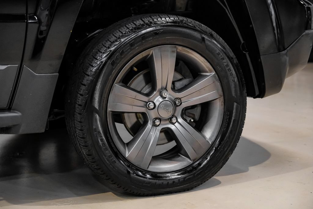 Used 2017 Jeep Patriot Sport w/ Power Value Group FWD image 55