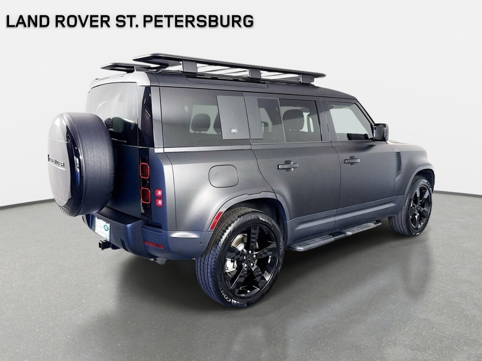 Used 2024 Land Rover Defender 110 S AWD/4WD image 5