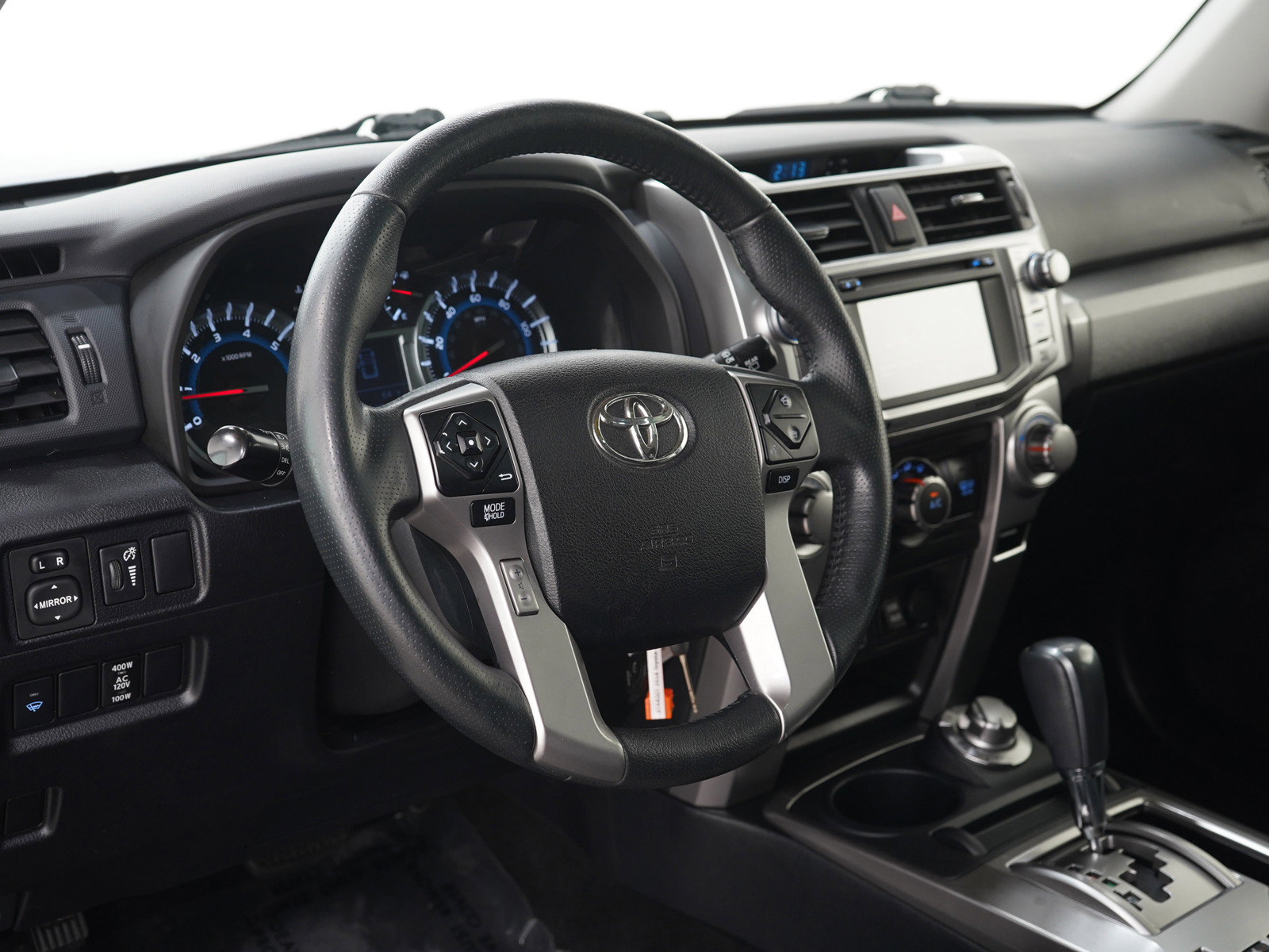 Used 2018 Toyota 4Runner SR5 Premium AWD/4WD image 22