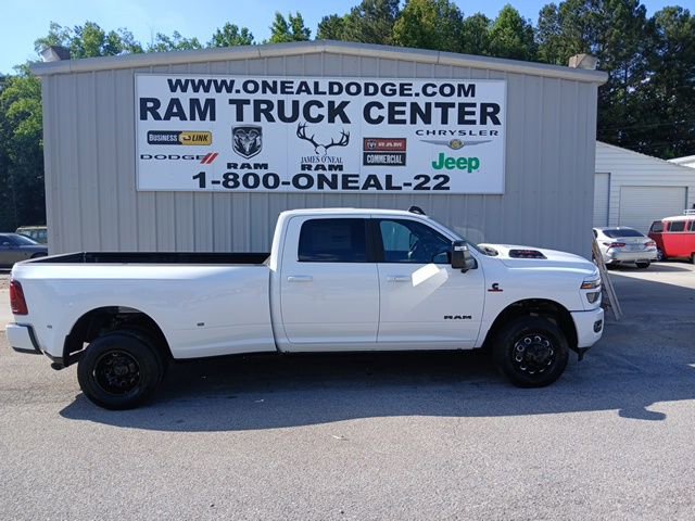 New 2026 RAM 3500 Laramie AWD/4WD image 2