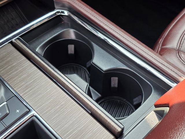 Used 2024 Ford Expedition Limited image 39