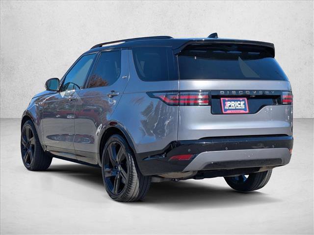 Used 2025 Land Rover Discovery Dynamic SE image 8