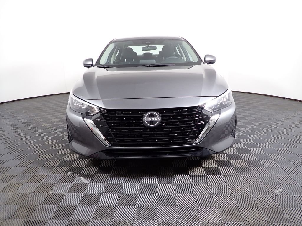 Used 2025 Nissan Sentra SV w/ All-Weather Package image 5