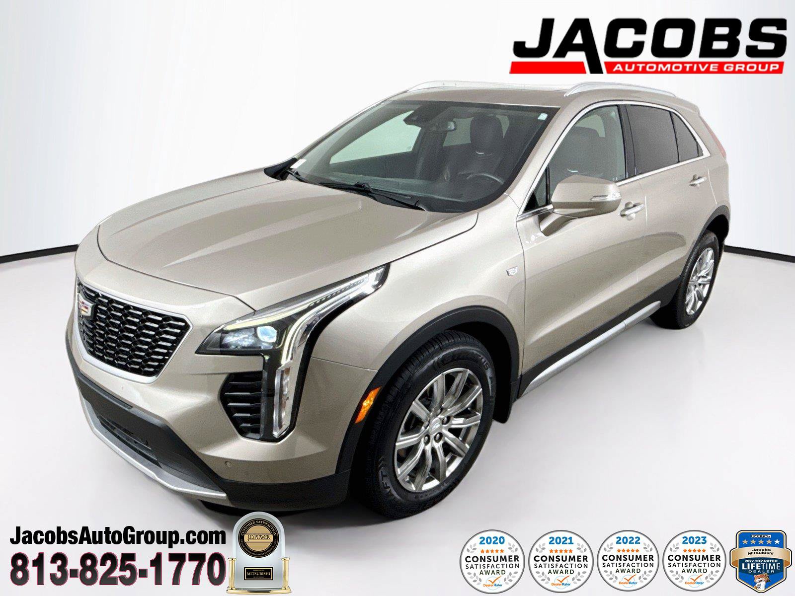 Used 2023 Cadillac XT4 Premium Luxury FWD image 1