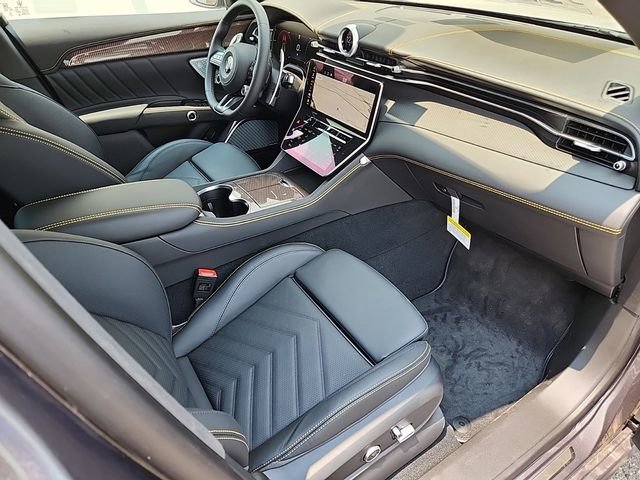 New 2023 Maserati Grecale Trofeo image 14