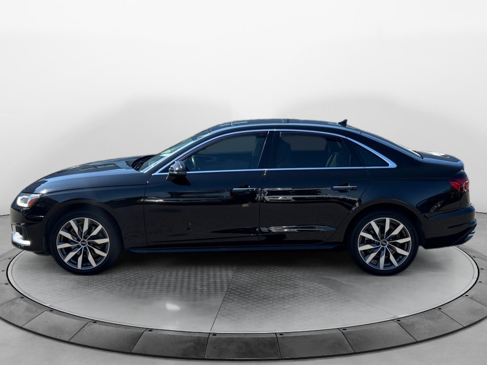 Used 2022 Audi A4 2.0T Premium AWD/4WD image 4