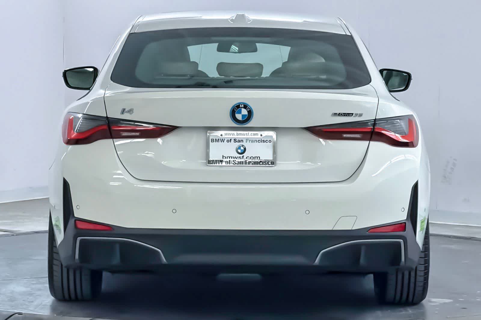 Used 2023 BMW i4 eDrive35 RWD image 7