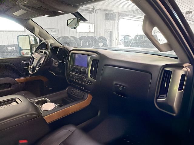 Used 2019 Chevrolet Silverado 3500 LTZ w/ LTZ Plus Package AWD/4WD image 12