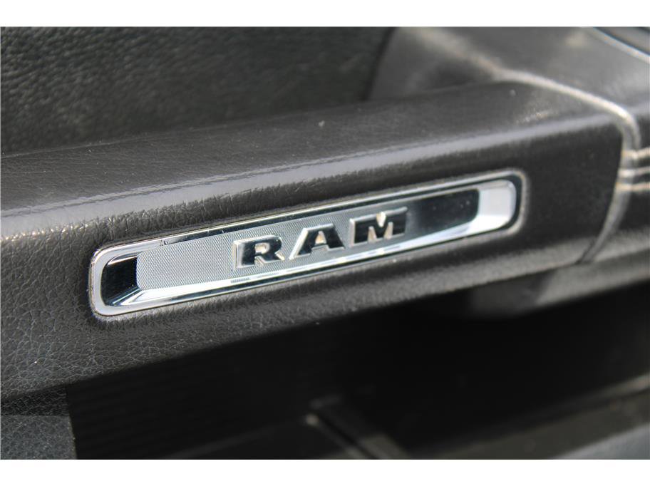 Used 2015 RAM 1500 Laramie w/ Convenience Group image 42
